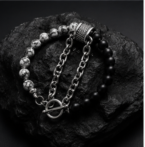ORRAH LUXE Men’s Black & White Beaded Chain Bracelet with Textured Silver Charm
